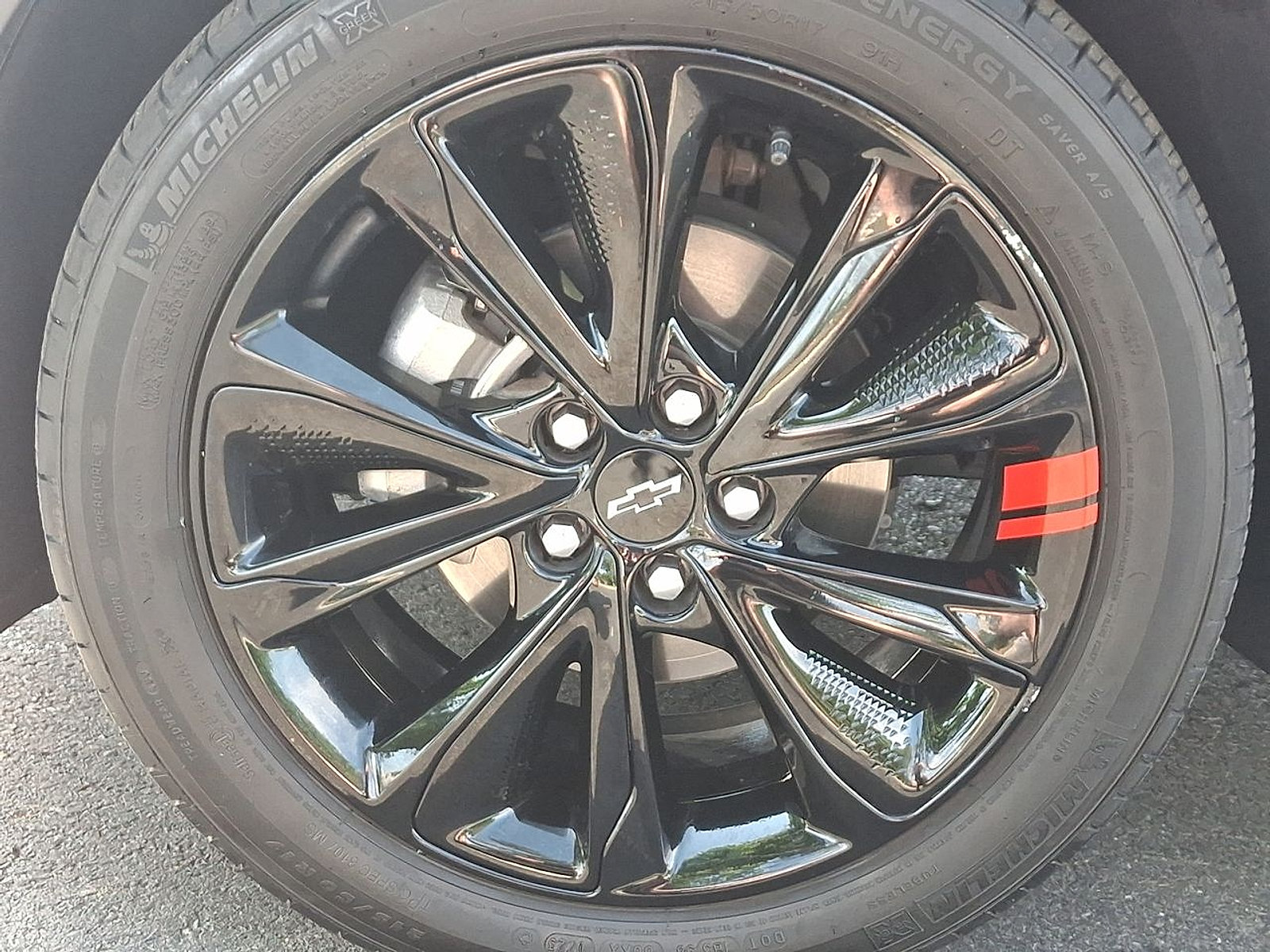 Certified 2023 Chevrolet Bolt EUV LT w/ Convenience Package FWD image 27