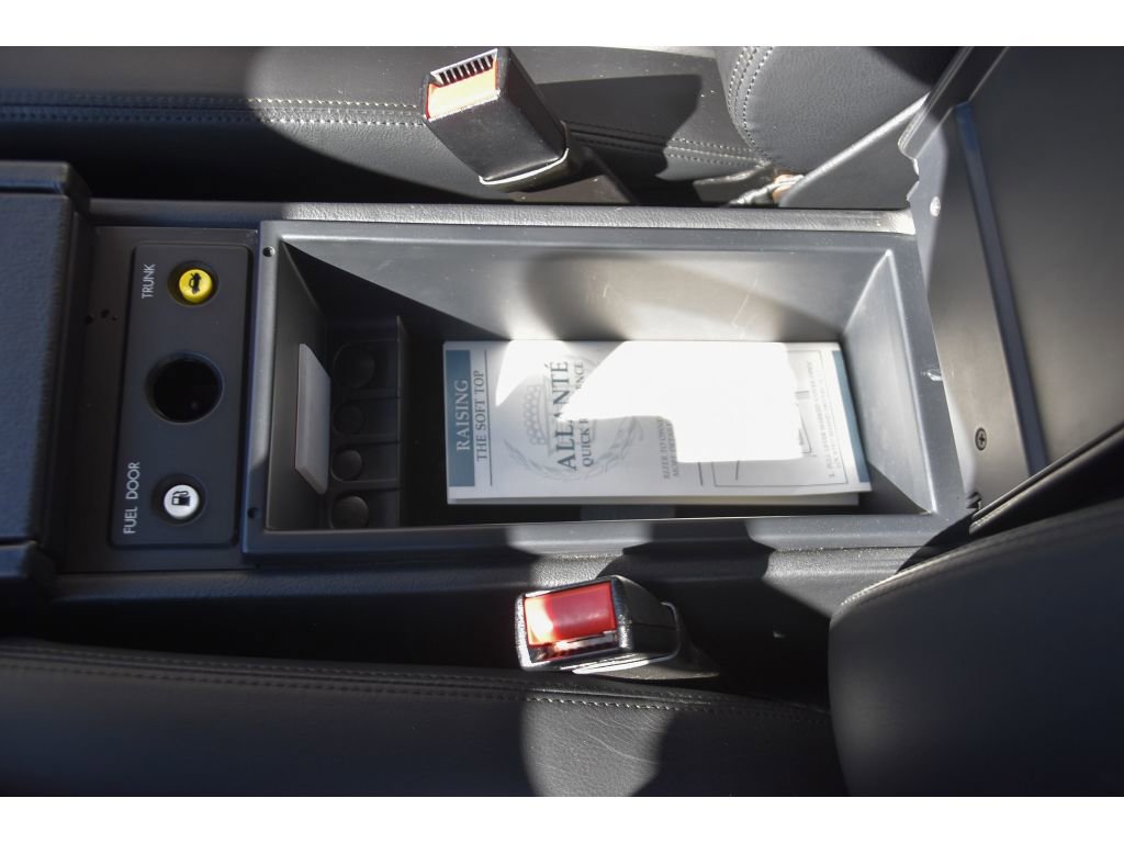 Used 1990 Cadillac Allante image 34