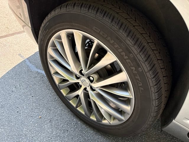 Used 2026 Buick Enclave Avenir w/ Super Cruise Package FWD image 34