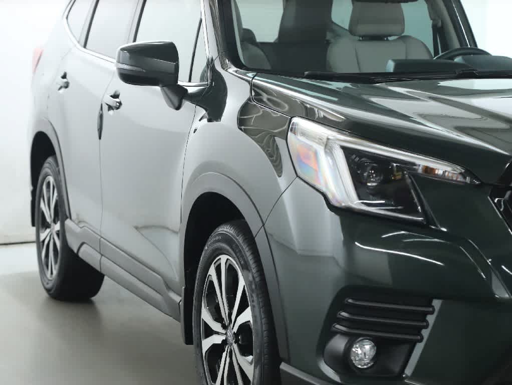Used 2024 Subaru Forester Limited AWD/4WD image 8