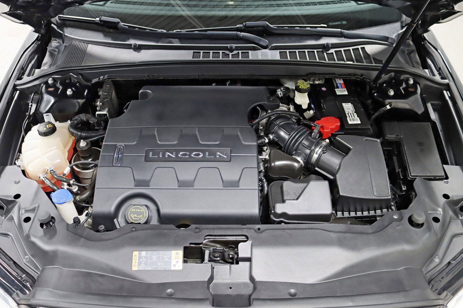 Used 2017 Lincoln Continental Select w/ Climate Package AWD/4WD image 37