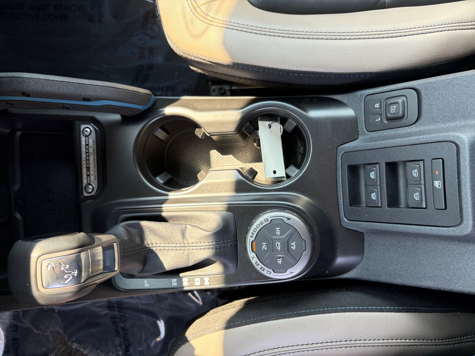 Used 2023 Ford Bronco Wildtrak AWD/4WD image 23