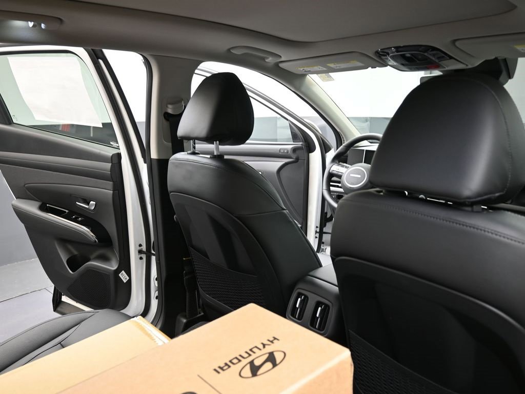 New 2026 Hyundai Tucson Limited image 15