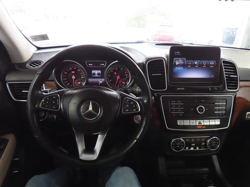 Used 2018 Mercedes-Benz GLS 450 4MATIC w/ Premium Package image 23