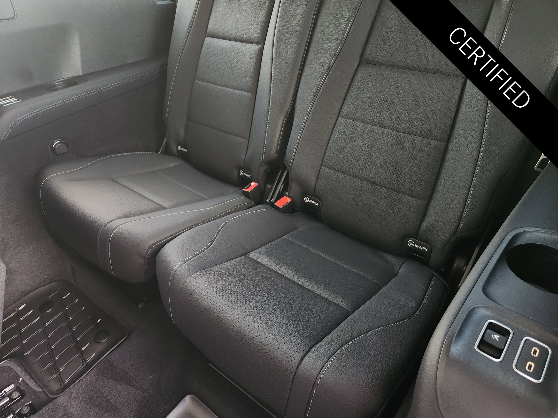 Used 2026 Mercedes-Benz GLS 450 4MATIC image 32