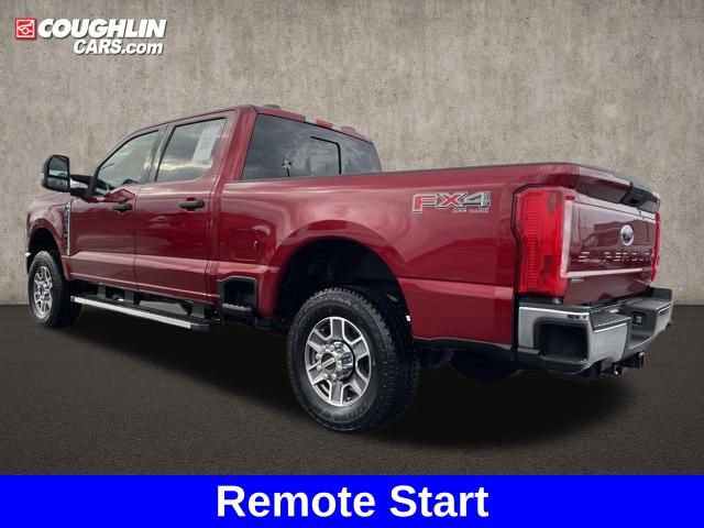 Used 2025 Ford F350 XLT w/ FX4 Off-Road Package image 3