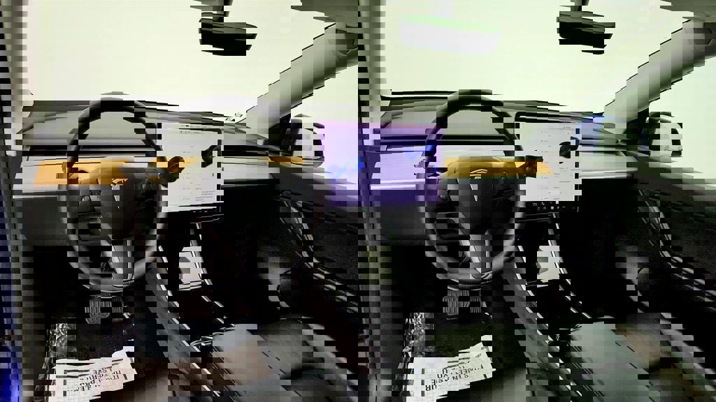 Used 2020 Tesla Model Y Long Range image 12