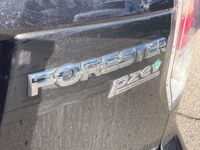 Used 2017 Subaru Forester 2.5i Premium w/ All-Weather Package image 12