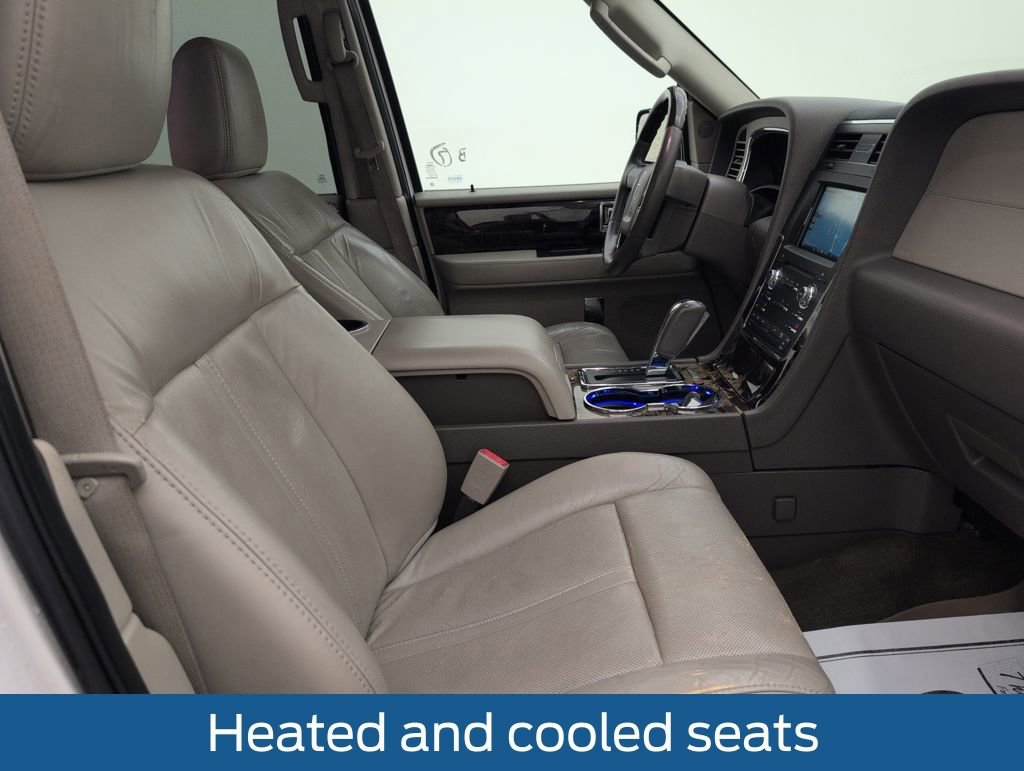 Used 2015 Lincoln Navigator L 2WD image 10