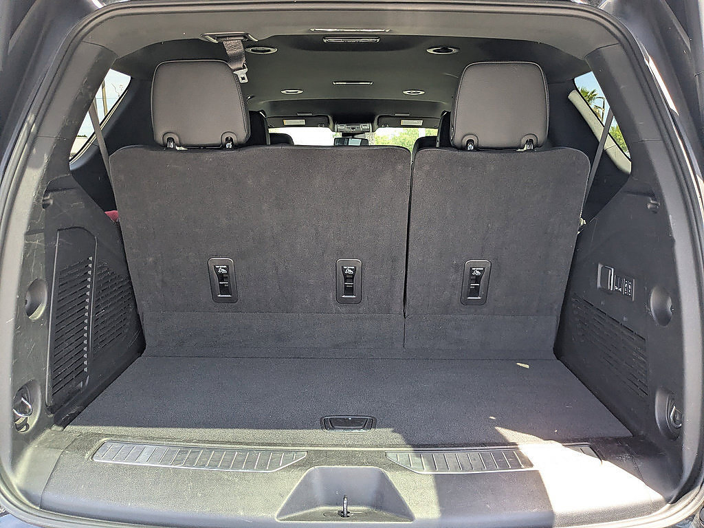 Certified 2025 GMC Yukon Denali AWD/4WD image 30