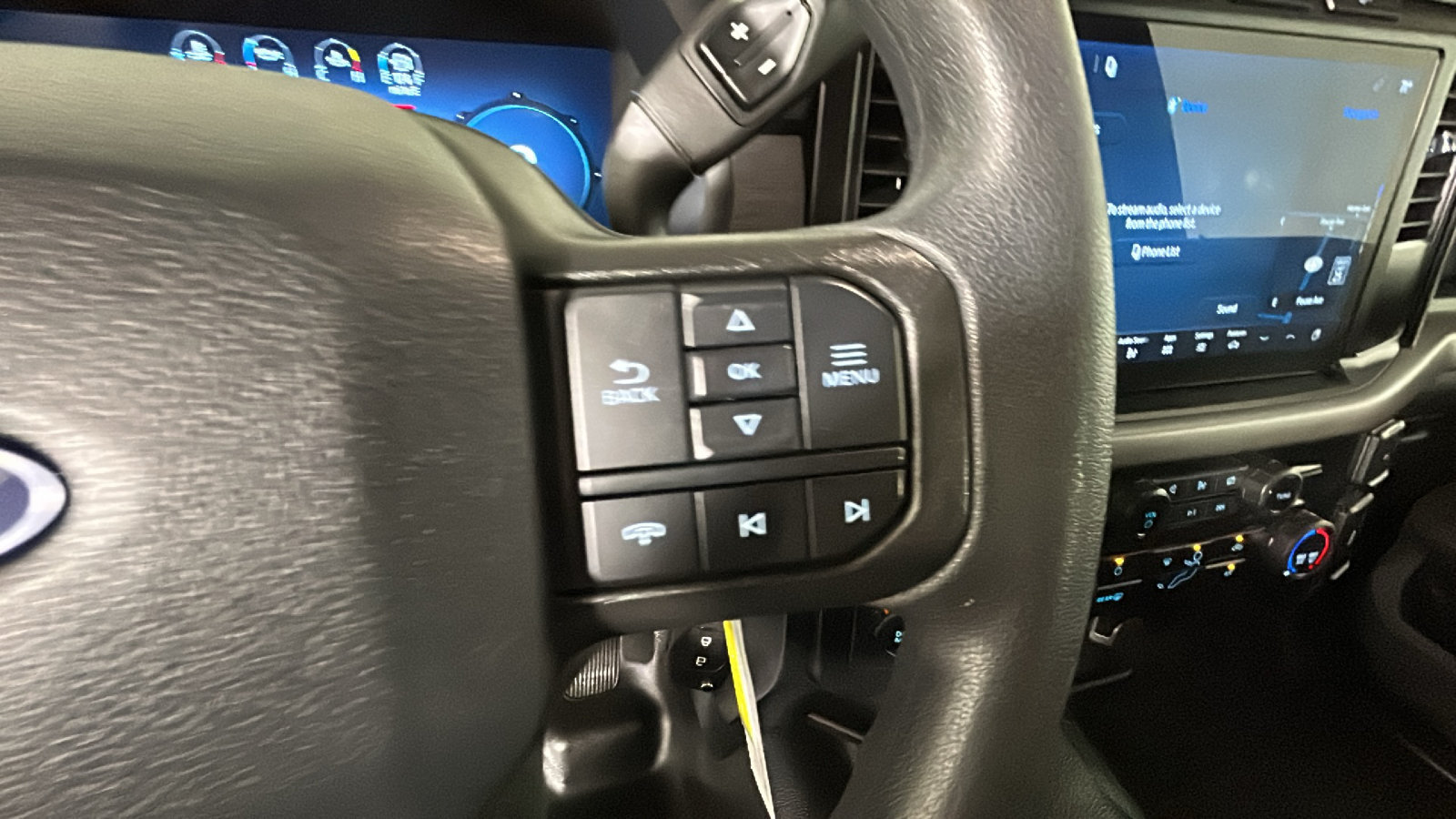 Used 2024 Ford F150 XL w/ Equipment Group 103A High AWD/4WD image 20