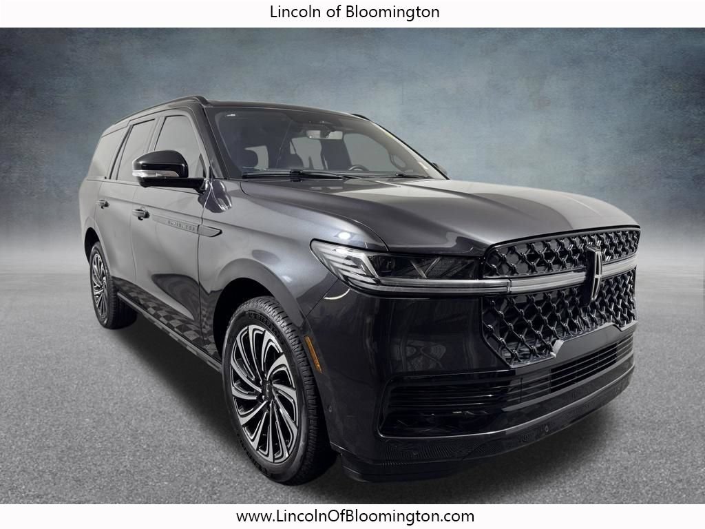 Certified 2025 Lincoln Navigator Black Label AWD/4WD image 11