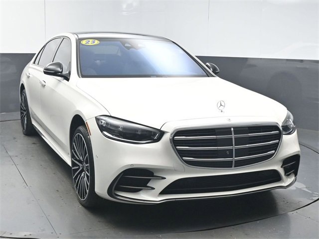 Used 2023 Mercedes-Benz S 500 4MATIC image 2
