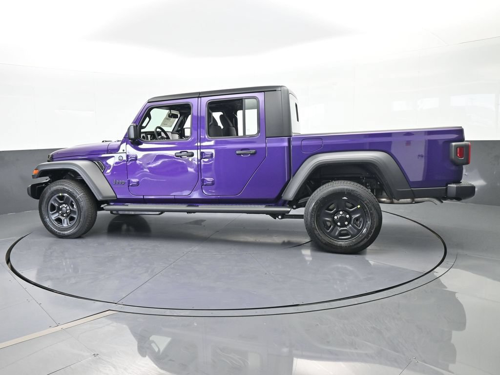 New 2026 Jeep Gladiator Sport AWD/4WD image 3