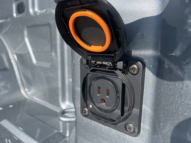 New 2026 GMC Sierra 1500 Elevation image 9