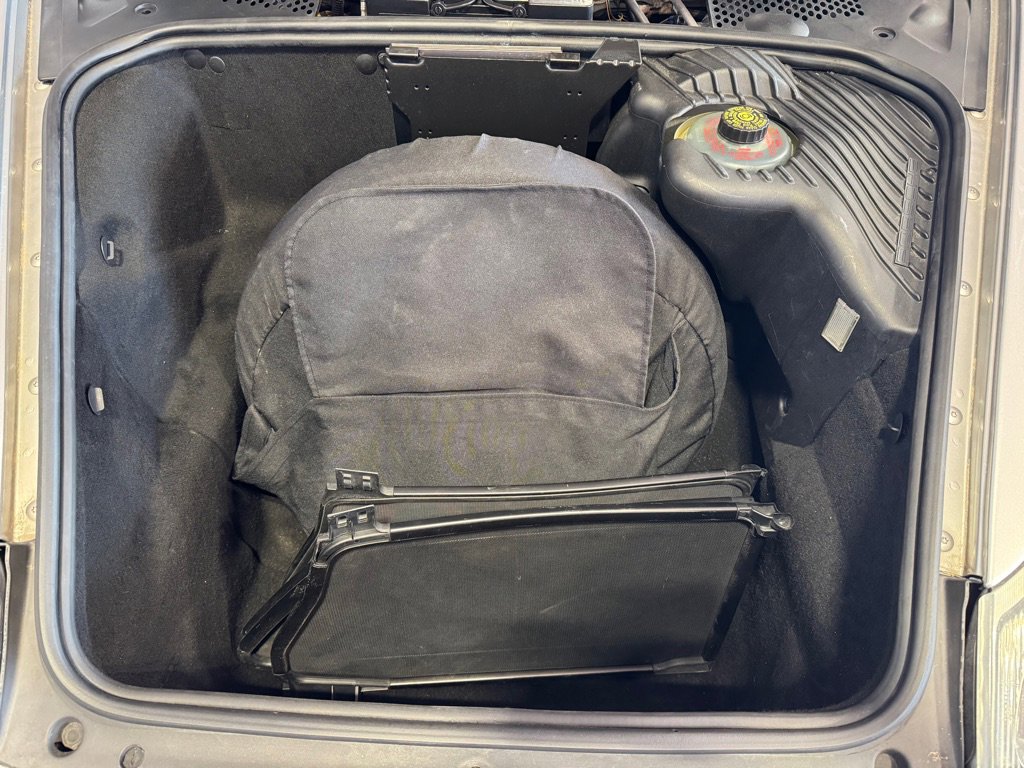 Used 2001 Porsche 911 Cabriolet image 29