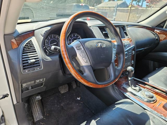 Used 2017 INFINITI QX80 4WD w/ Deluxe Technology Package image 9