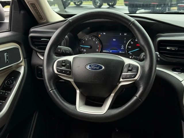 Certified 2024 Ford Explorer XLT AWD/4WD image 6