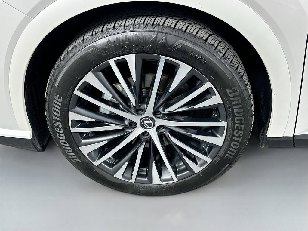 Used 2024 Lexus RX 350 Premium Plus w/ Convenience Package FWD image 31