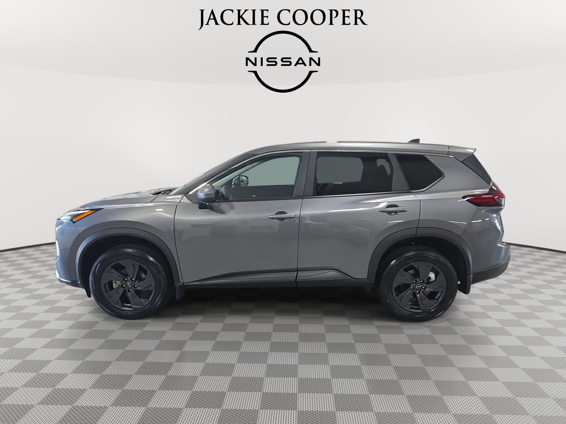 New 2026 Nissan Rogue SV FWD image 8