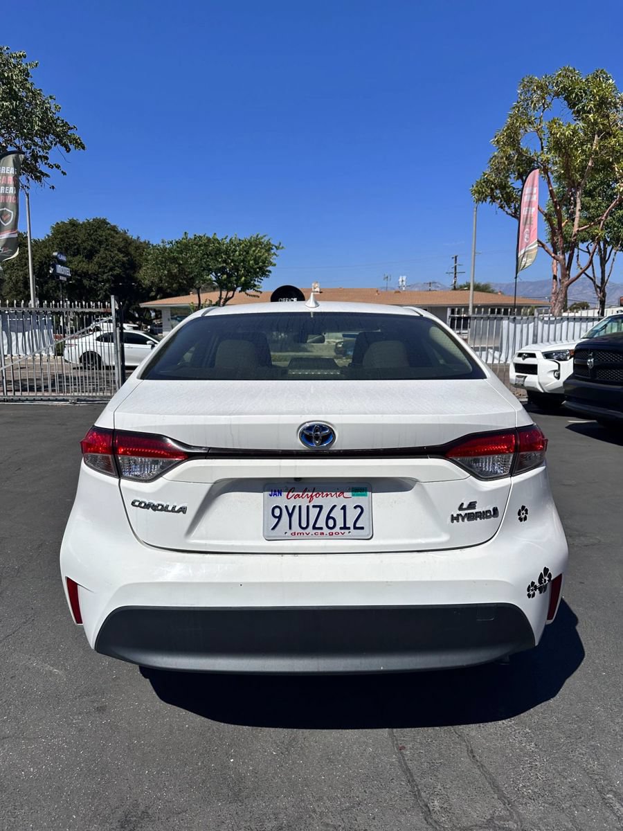 Used 2023 Toyota Corolla LE FWD image 5
