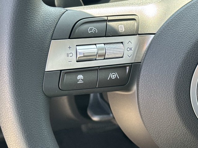 New 2027 Hyundai Kona SE FWD image 25