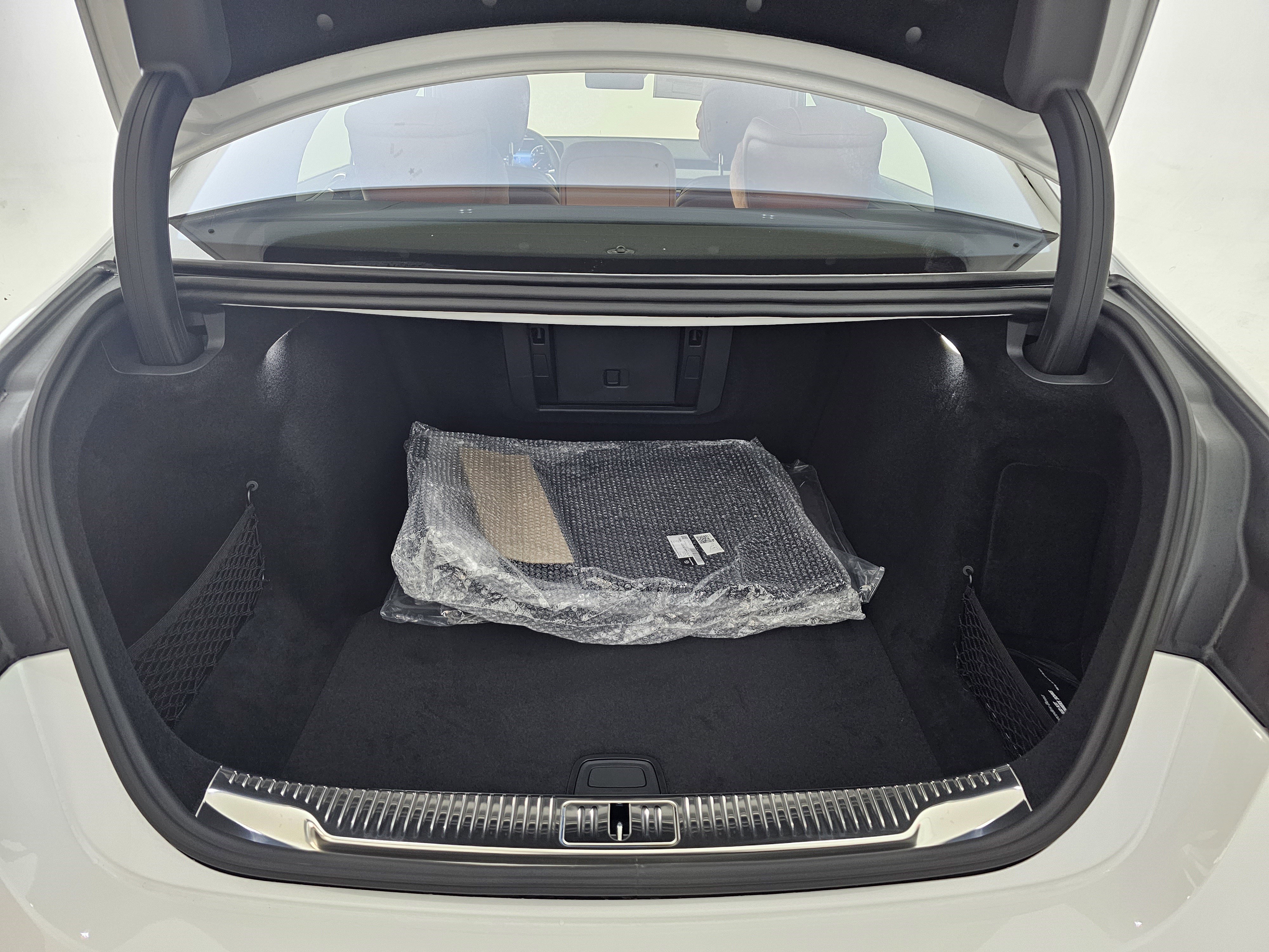 New 2026 Mercedes-Benz S 580 4MATIC Sedan image 22