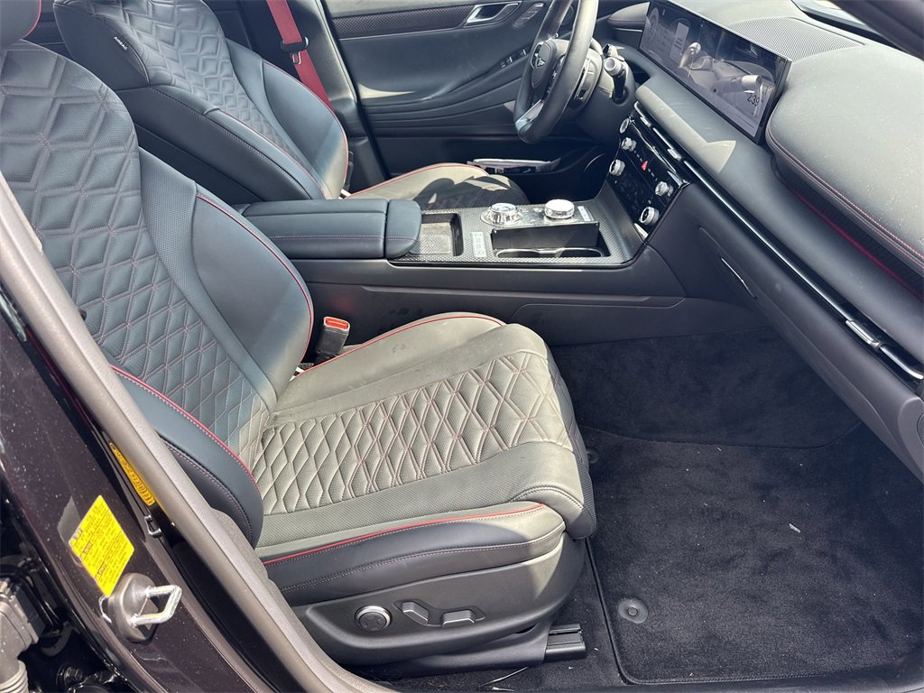 Used 2025 Genesis G80 3.5T Sport Prestige image 13