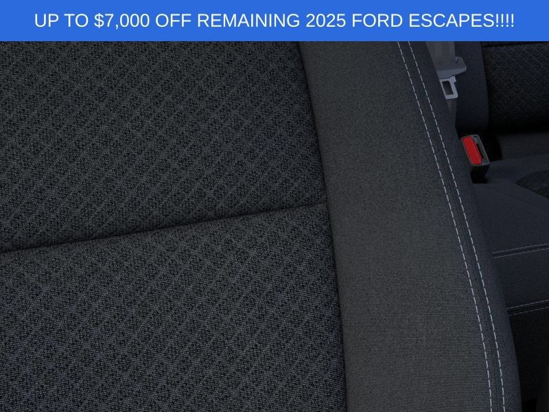 New 2025 Ford Escape Active w/ Tech Pack #1 AWD/4WD image 16