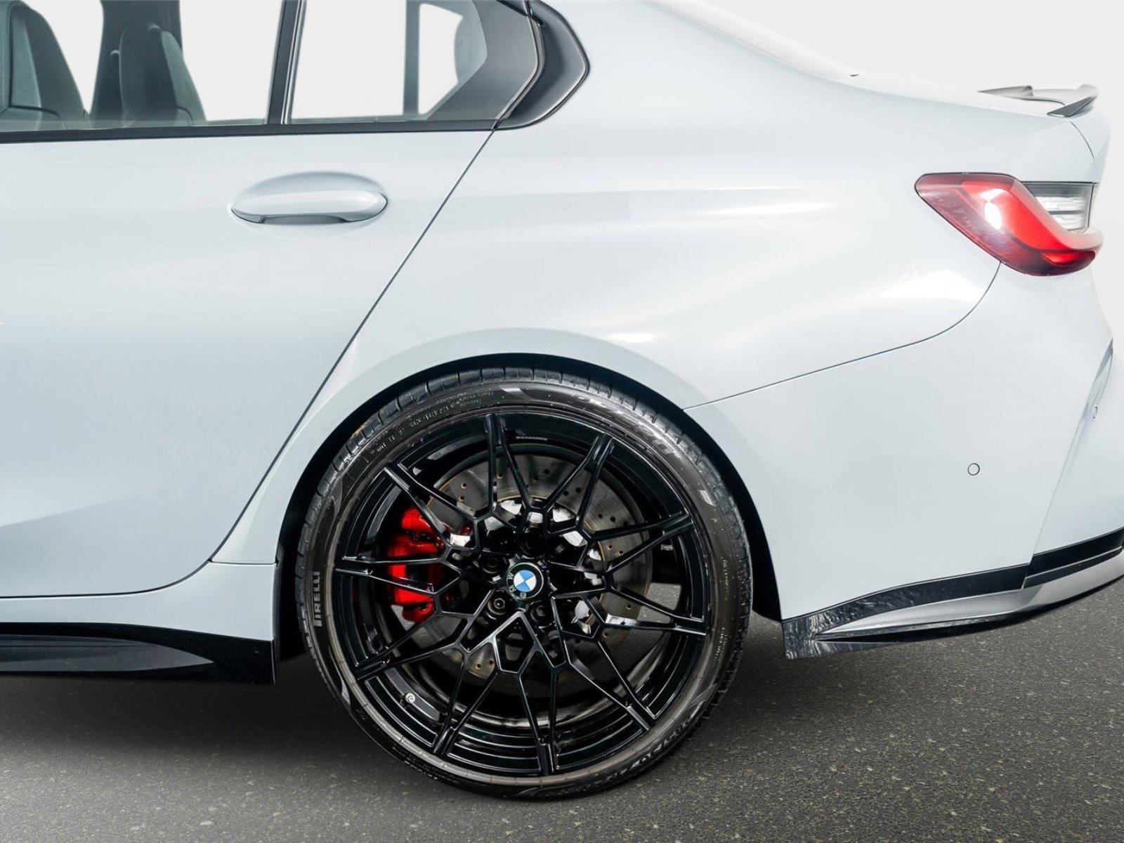 Used 2024 BMW M3 Competition w/ Executive Package image 18