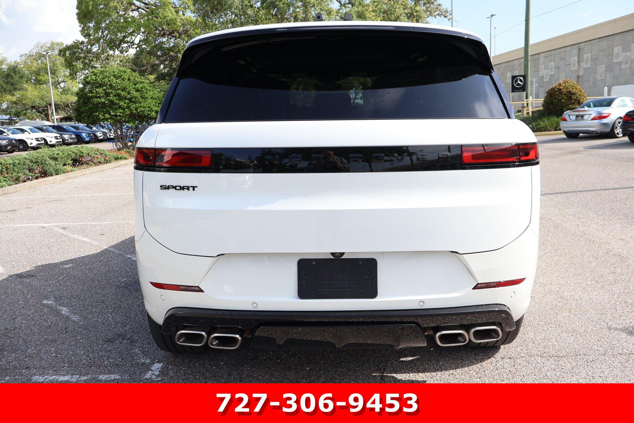 Used 2025 Land Rover Range Rover Sport Dynamic SE AWD/4WD image 8