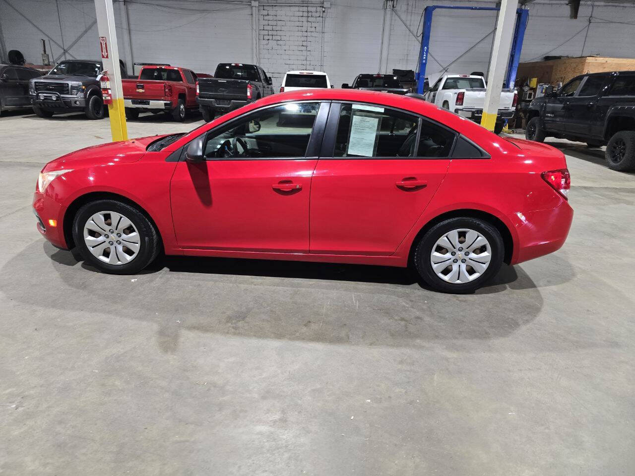 Used 2016 Chevrolet Cruze LS FWD image 5