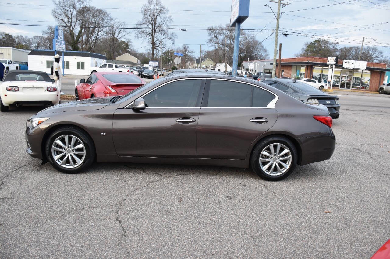 Used 2015 INFINITI Q50 Premium w/ Navigation Package AWD/4WD image 9