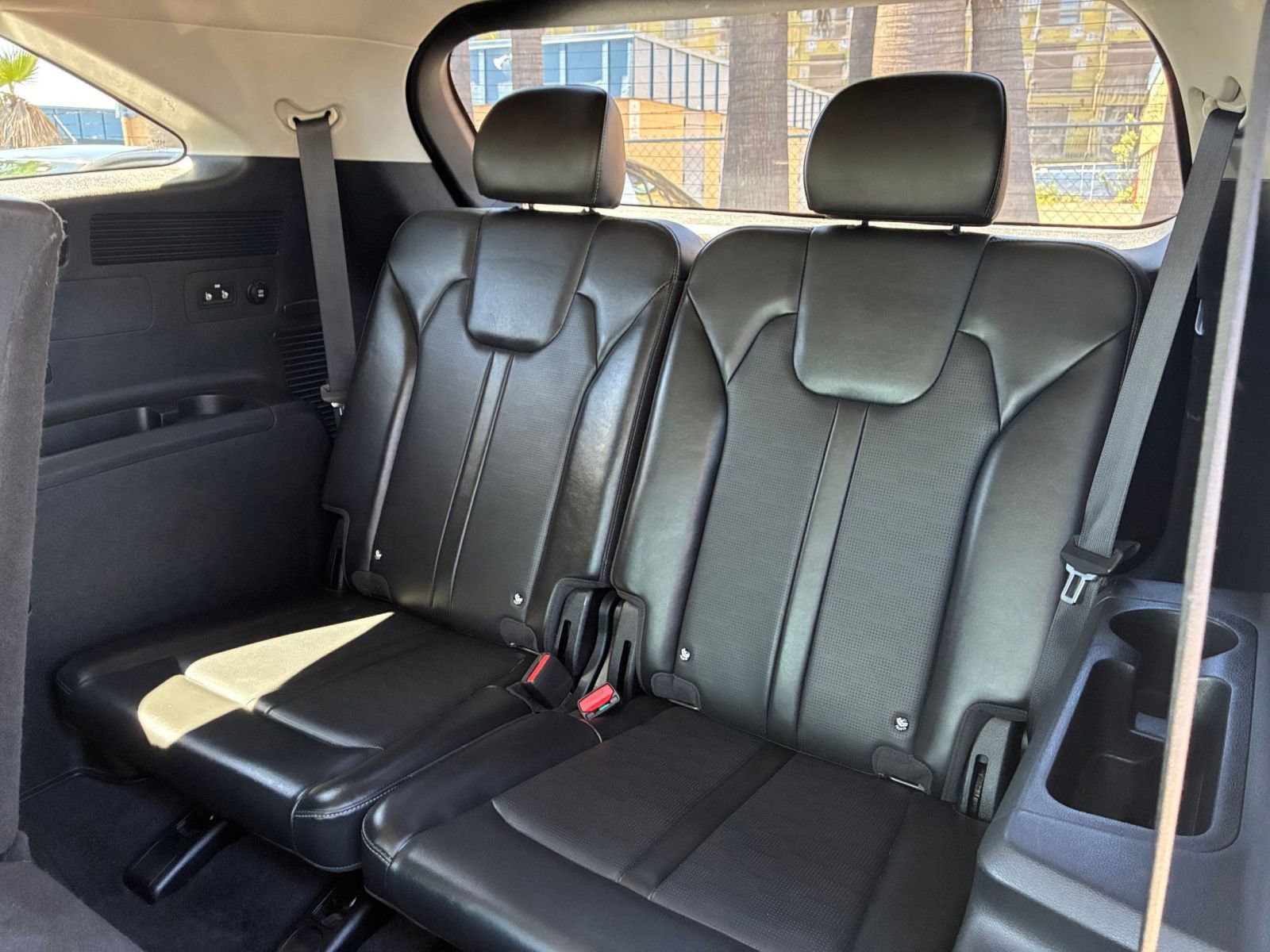 Used 2024 Kia Sorento S AWD/4WD image 31
