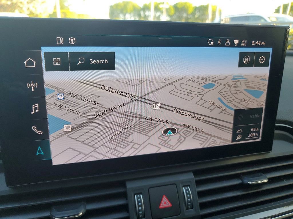 Used 2021 Audi Q5 Prestige w/ Prestige Package image 27