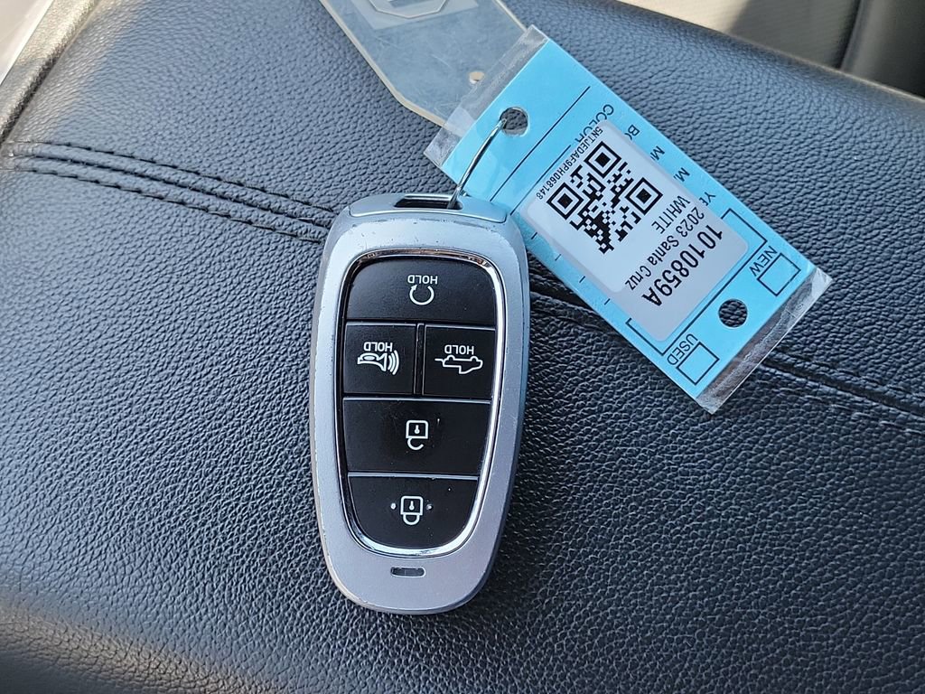 Used 2023 Hyundai Santa Cruz Limited image 25