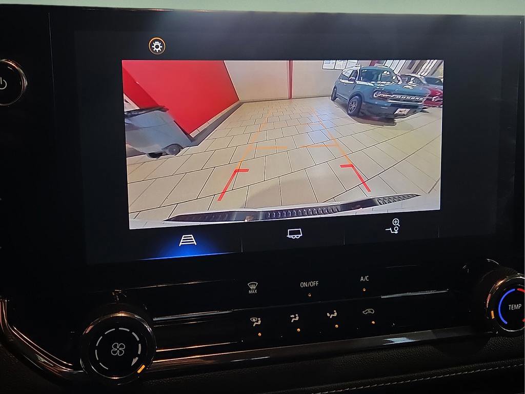 Used 2024 Chevrolet Colorado LT image 23