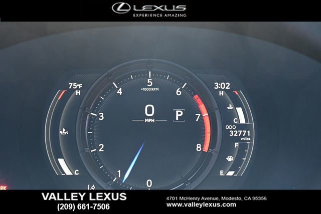 Used 2024 Lexus IS 500 image 12