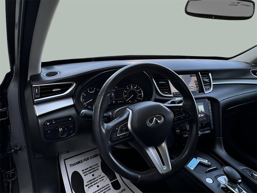 Used 2022 INFINITI QX50 Essential image 15