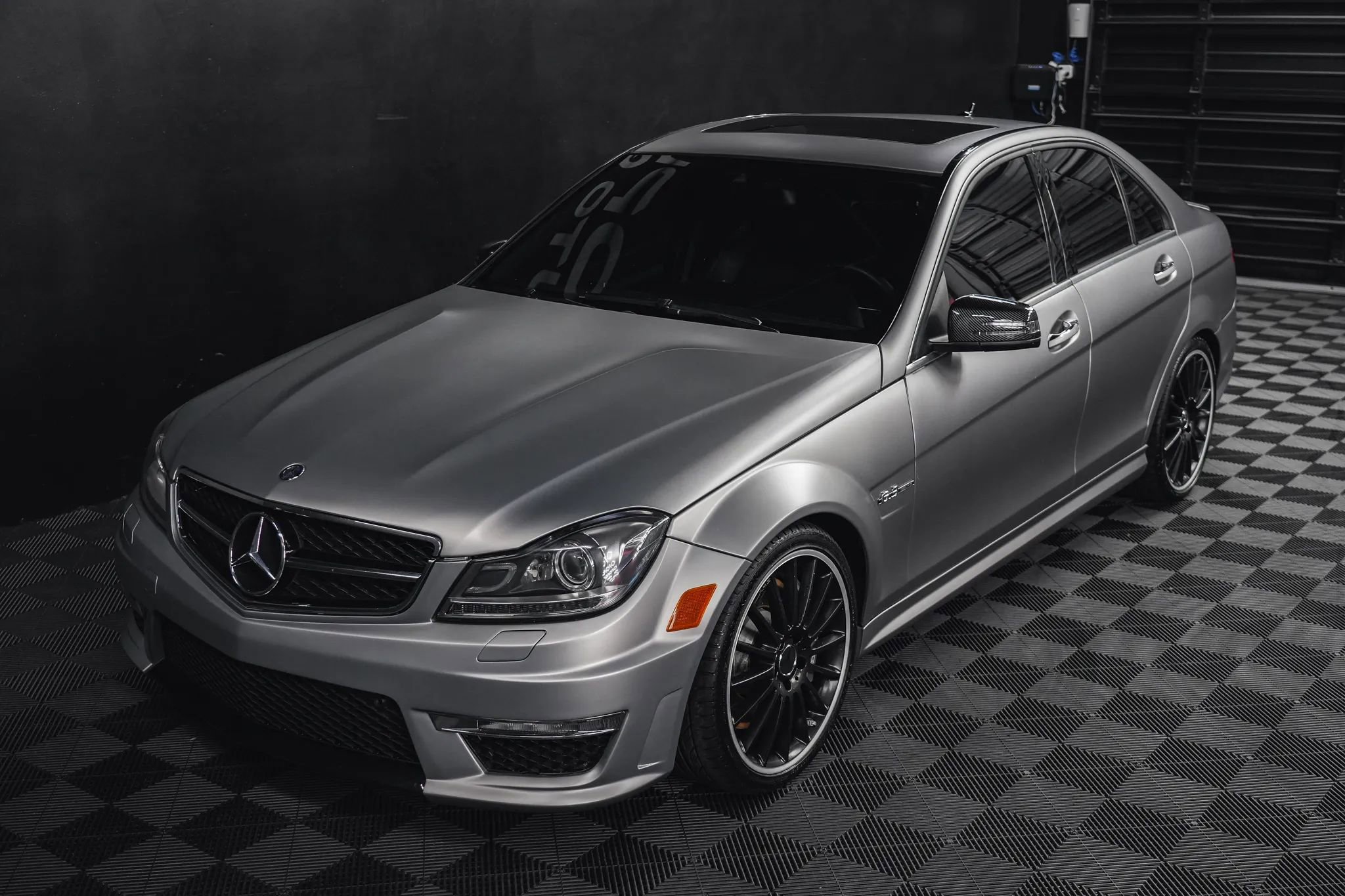 Used 2012 Mercedes-Benz C 63 AMG Sedan image 30