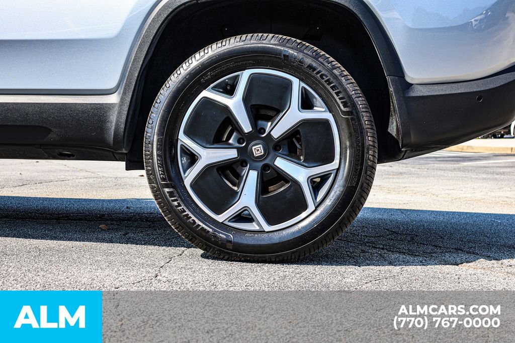 Used 2024 Rivian R1S Adventure image 17