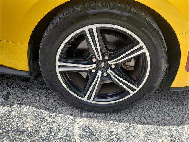 Used 2024 Ford Mustang Premium RWD image 8