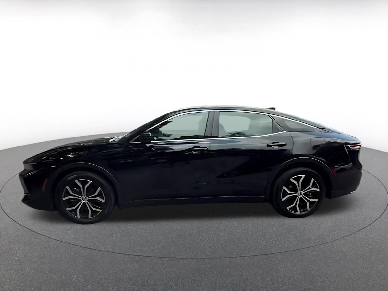 Used 2025 Toyota Crown AWD/4WD image 12