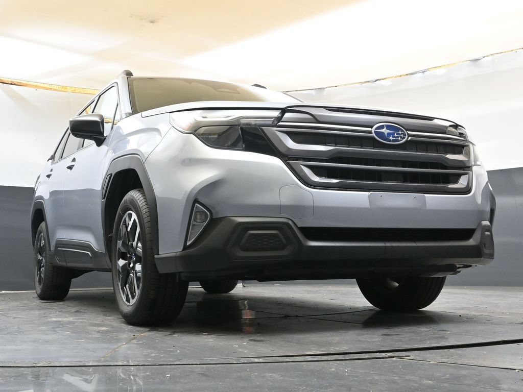 Certified 2025 Subaru Forester Premium AWD/4WD image 36
