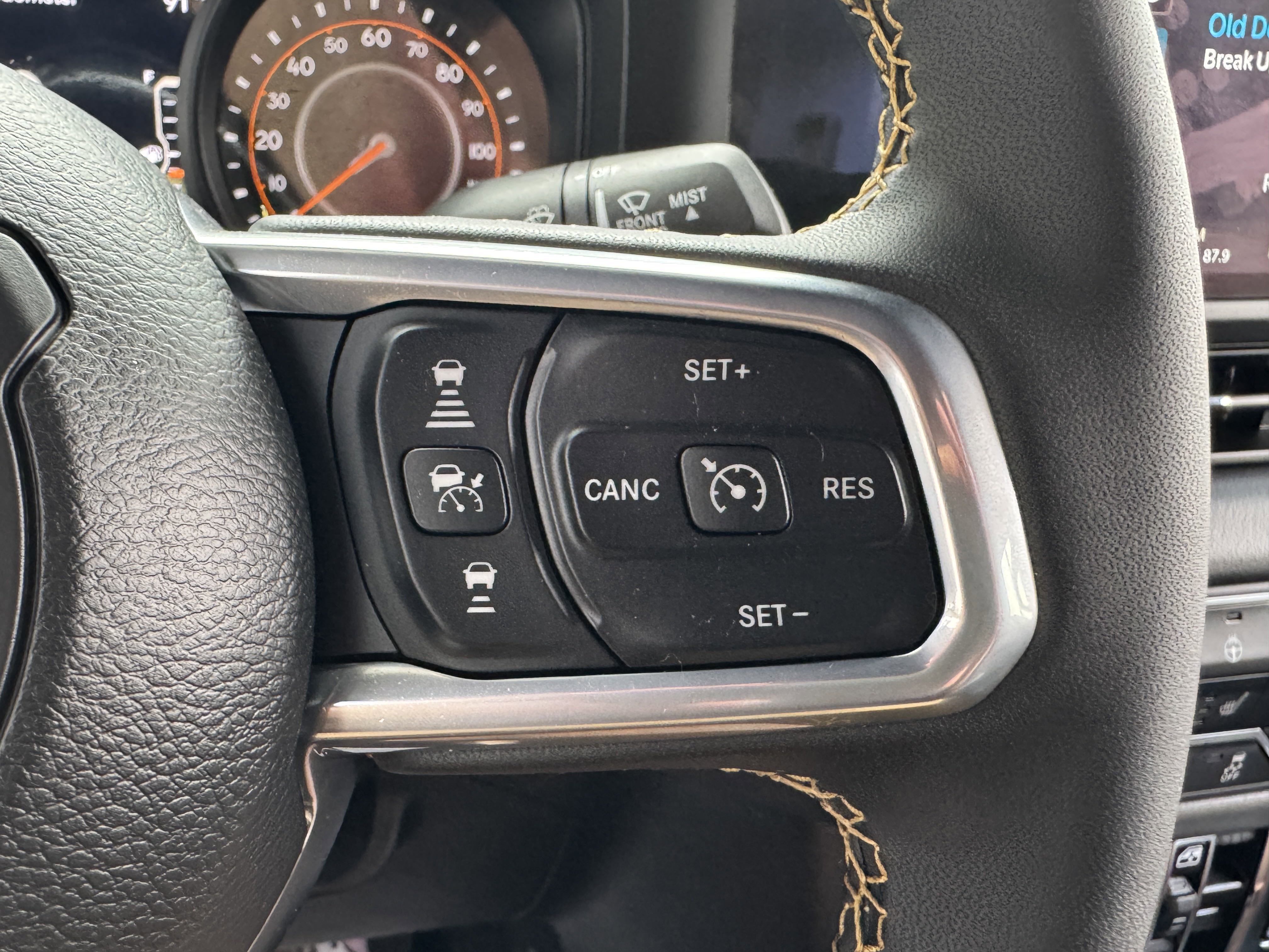 New 2024 Jeep Wrangler Sahara w/ Technology Group image 39