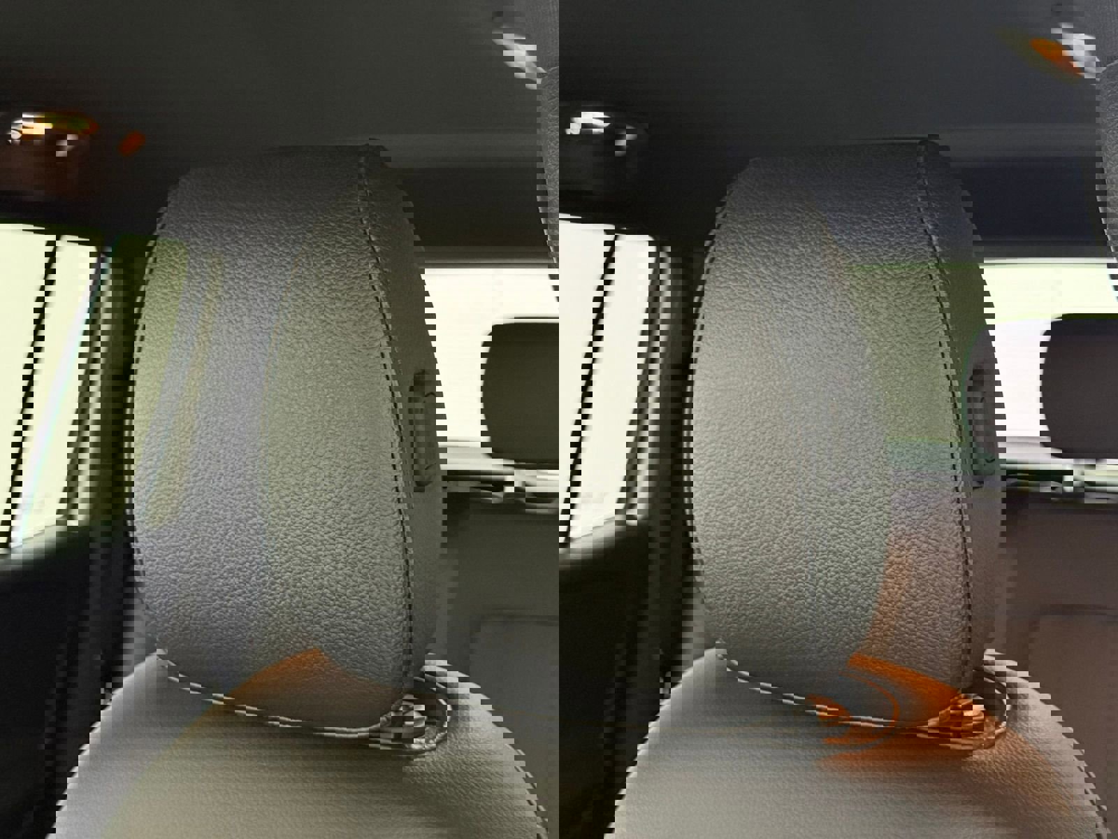 Used 2020 Mercedes-Benz GLB 250 image 31