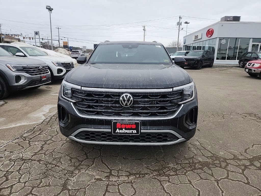 New 2026 Volkswagen Atlas Cross Sport SE image 2