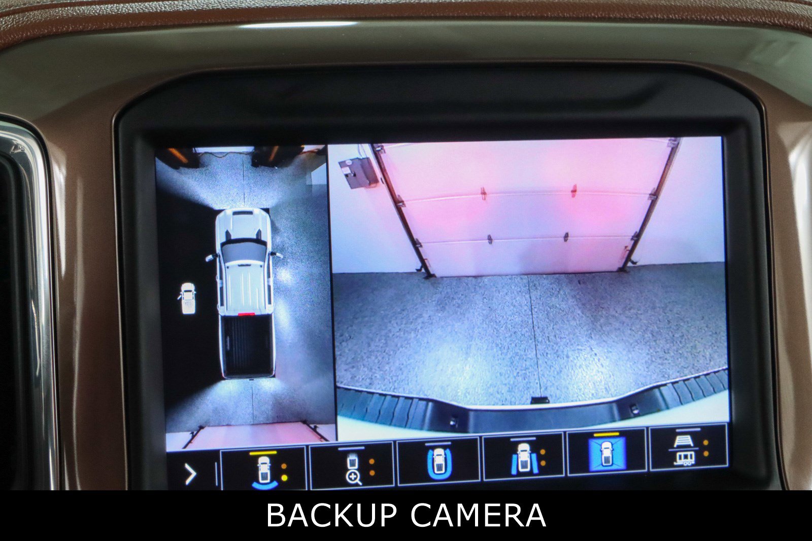 Used 2023 Chevrolet Silverado 2500 High Country w/ Technology Package image 20