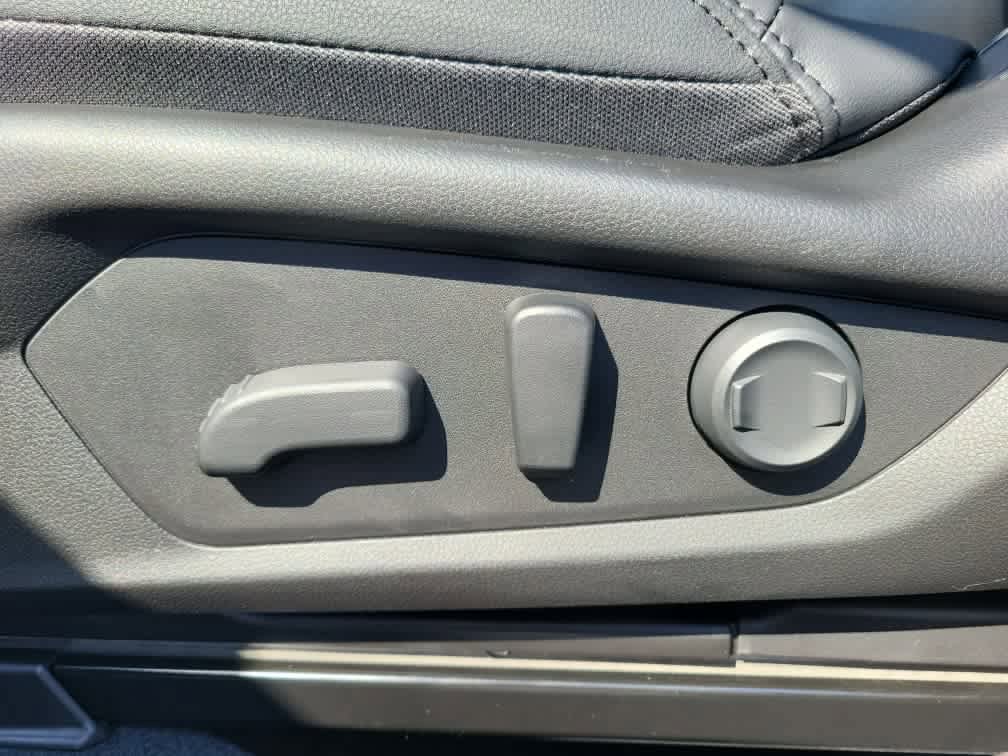 New 2026 Subaru Outback Premium AWD/4WD image 17