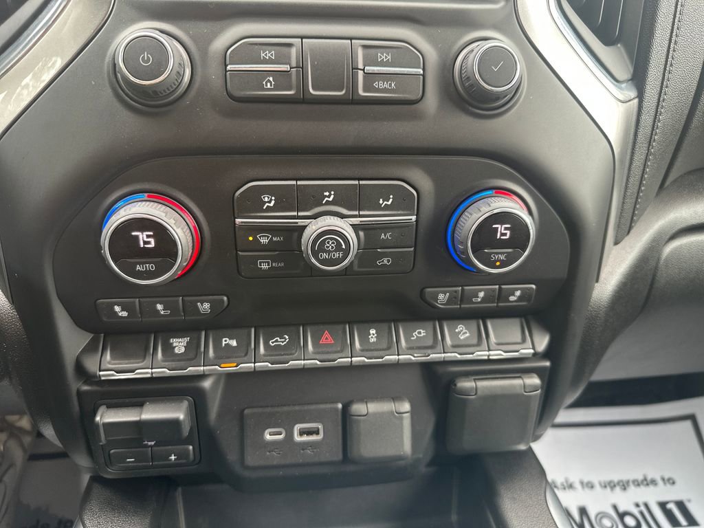 Used 2022 Chevrolet Silverado 3500 LTZ w/ LTZ Plus Package image 15